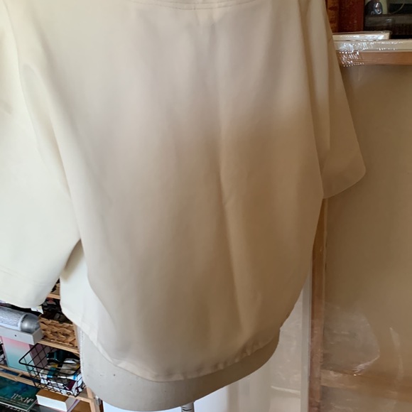 Crop Top - Picture 3 of 4